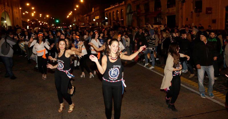 abrazo al museo del carnaval 04