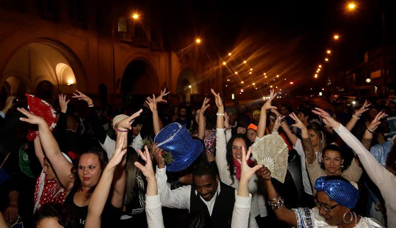 abrazo al museo del carnaval 05