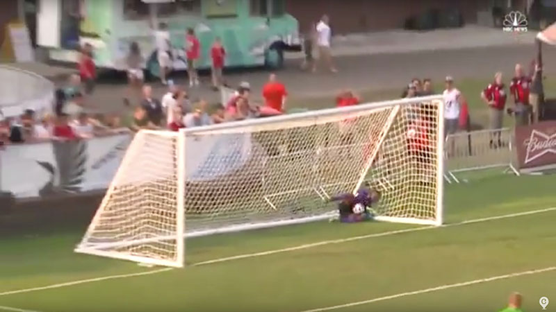 autogol insolito 2