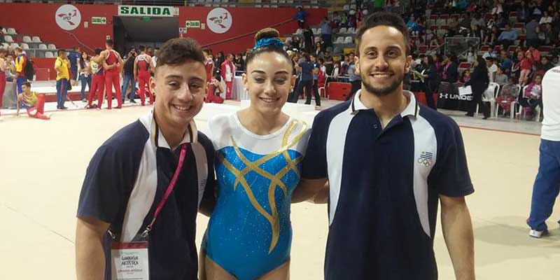 Atletas uruguayos compitiendo en el Sudamericano de Gimnasia Artística Lima 2016 los atletas